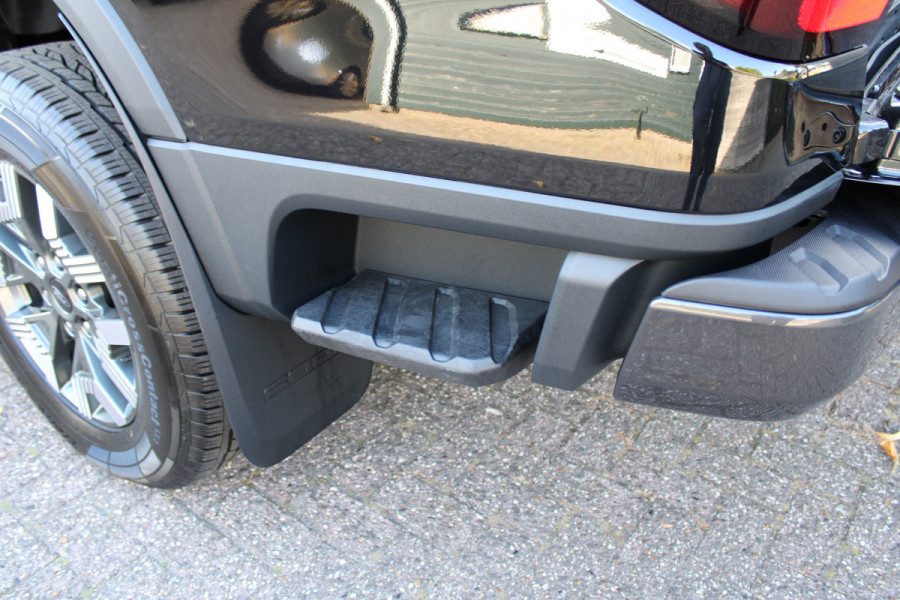 Ford Ranger 2.3 Double Cab PHEV Wildtrak Nieuw | B&O | Trekhaak | Elektr. Rolhoes | BLIS | Adaptieve cruise