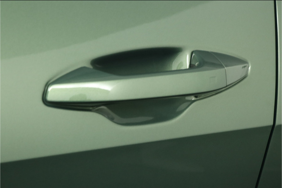 Kia Sportage 1.6 T-GDi Hybrid GT-Line Apple Carplay/Android Auto - Cruise Control - Dodehoekdetectie - Schuif-/Kanteldak  - Navigatie - Stuur/Stoelverwarming - Fabrieksgarantie tot 10-2032