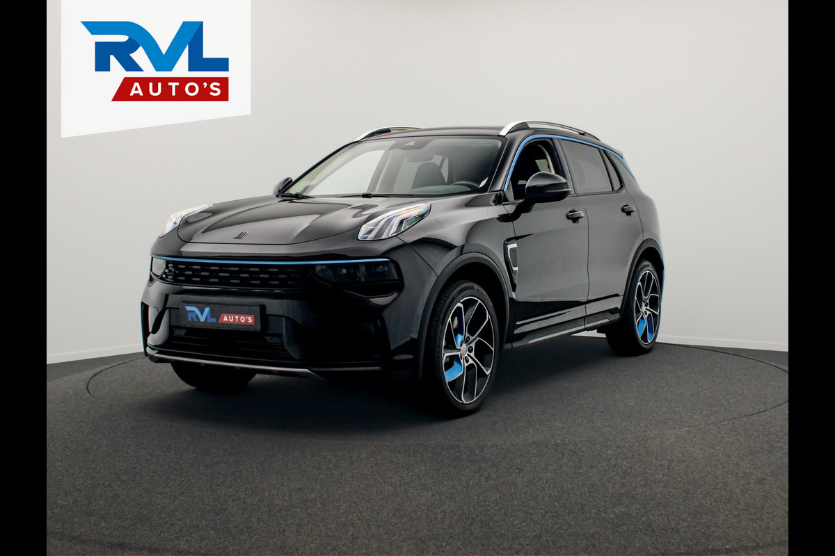 Lynk & Co 01 1.5 261PK Plug-in Hybrid TREKHAAK Pano/dak Apple/Carplay Adaptive/Cruise