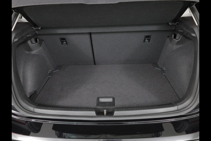 Volkswagen Polo 1.0 TSI Life 95 pk | Verlengde garantie | Navigatie via App | Parkeersensoren | Adaptieve cruise control | LED koplampen |