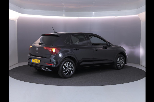 Volkswagen Polo 1.0 TSI Life 95 pk | Verlengde garantie | Navigatie via App | Parkeersensoren | Adaptieve cruise control | LED koplampen |