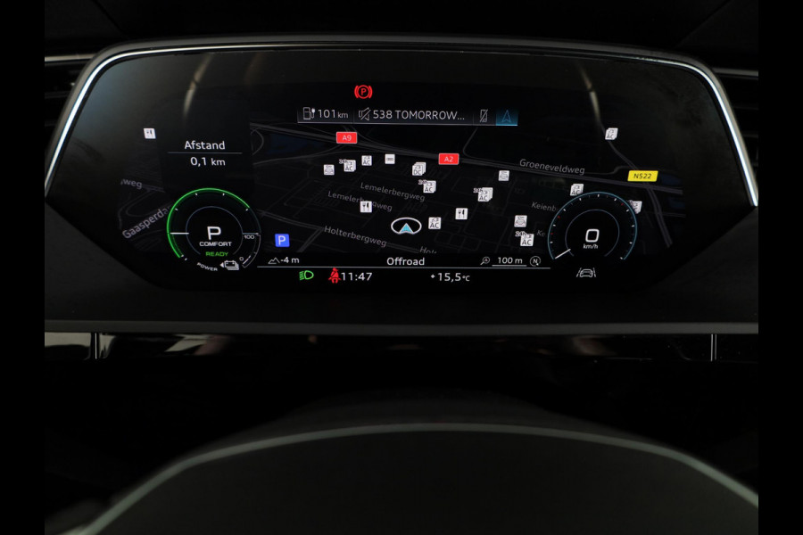 Audi e-tron 50 quattro edition 71 kWh 313 pk | Navigatie | Trekhaak (afneembaar) | Parkeersensoren | Luchtvering |