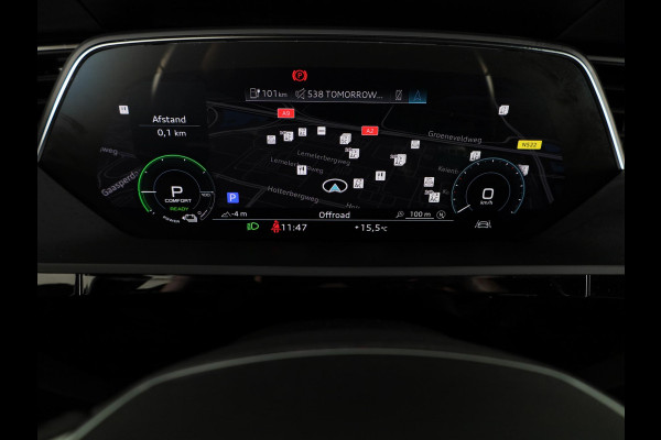 Audi e-tron 50 quattro edition 71 kWh 313 pk | Navigatie | Trekhaak (afneembaar) | Parkeersensoren | Luchtvering |