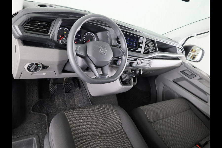 Volkswagen Transporter 2.0 TDI L2H1 28 Comfortline 110 pk | Verlengde garantie | Navigatie via App | Parkeersensoren achter | Cruise control |