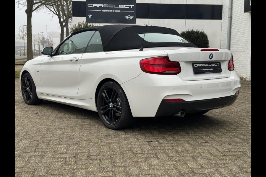 BMW 2 Serie Cabrio 218i High Executive M Sport Pakket, Leder, 18"LMV, Navigatie, Windscherm . Neem contact op en we maken een afspraak!
