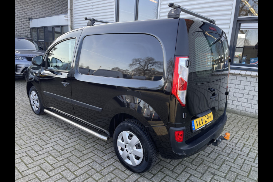 Renault Kangoo 1.5 Blue dCi 95pk Work Edition / zwart metallic / vaste prijs rijklaar € 12.950 ex btw / lease vanaf € 218 / airco / cruise / trekhaak / dakdragers / euro 6 / bpm vrij !