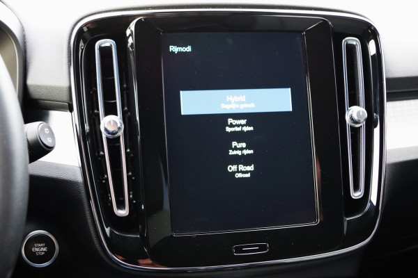 Volvo XC40 1.5 T4 211 PK Plug-in hybrid Plus Bright, Memory, Camera, Adap. Cruise Control, Keyless