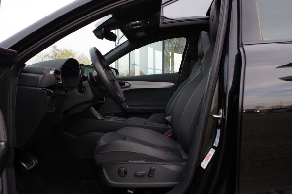 CUPRA Formentor 1.4 e-Hybrid 245 PK VZ Copper Edition PHEV, Panoramadak, Lederen Kuipstoelen, Memory, Camera, Adap. Cruise Control