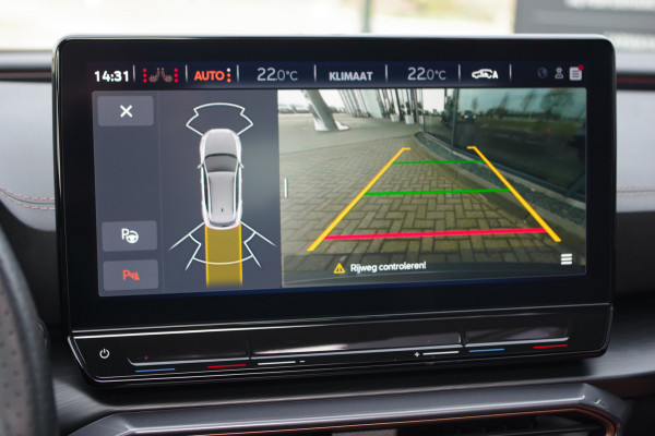 CUPRA Formentor 1.4 e-Hybrid 245 PK VZ Copper Edition PHEV, Panoramadak, Lederen Kuipstoelen, Memory, Camera, Adap. Cruise Control