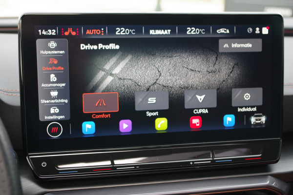 CUPRA Formentor 1.4 e-Hybrid 245 PK VZ Copper Edition PHEV, Panoramadak, Lederen Kuipstoelen, Memory, Camera, Adap. Cruise Control