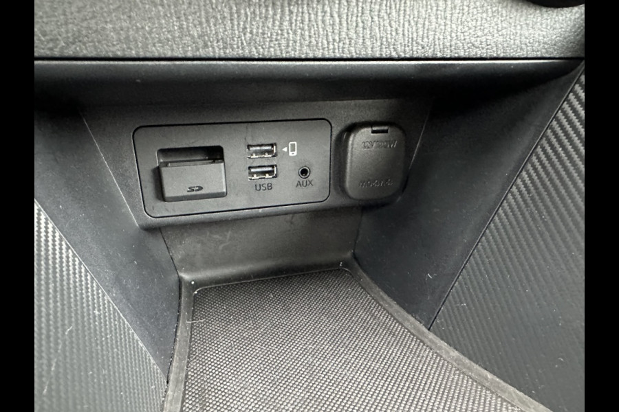 Mazda 2 1.5 90pk Style Selected, navi, cruise, airco, trekhaak