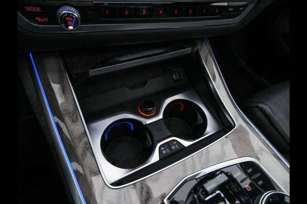 BMW X7 xDrive30d High Executive [ 7-Pers. ] Aut. *PANO | LEATHER | LASER-LED | HEAD-UP | SOFTCLOSE | BOWERS&WILKINS | BLINDSPOT | DIGI-COCKPIT | MEMORY-PACK | TOPVIEW | PRIVACY-GLASS | NAVI-FULLMAP | TOWBAR | 22''ALU*