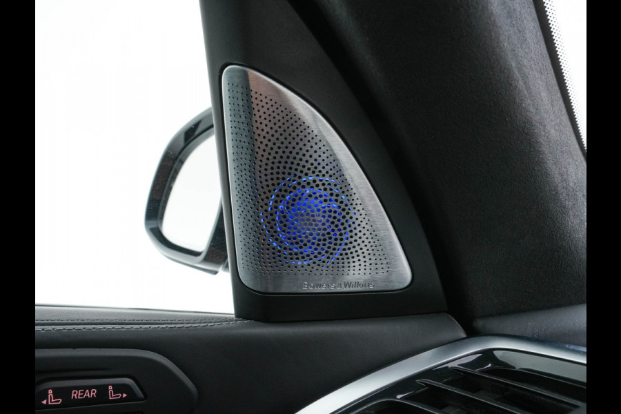 BMW X7 xDrive30d High Executive [ 7-Pers. ] Aut. *PANO | LEATHER | LASER-LED | HEAD-UP | SOFTCLOSE | BOWERS&WILKINS | BLINDSPOT | DIGI-COCKPIT | MEMORY-PACK | TOPVIEW | PRIVACY-GLASS | NAVI-FULLMAP | TOWBAR | 22''ALU*