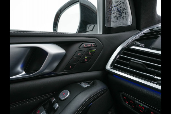 BMW X7 xDrive30d High Executive [ 7-Pers. ] Aut. *PANO | LEATHER | LASER-LED | HEAD-UP | SOFTCLOSE | BOWERS&WILKINS | BLINDSPOT | DIGI-COCKPIT | MEMORY-PACK | TOPVIEW | PRIVACY-GLASS | NAVI-FULLMAP | TOWBAR | 22''ALU*