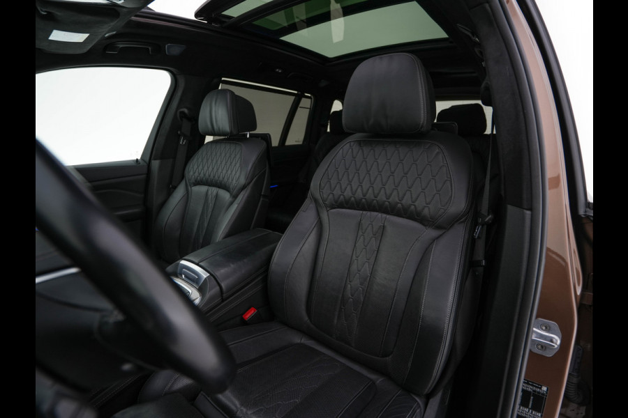 BMW X7 xDrive30d High Executive [ 7-Pers. ] Aut. *PANO | LEATHER | LASER-LED | HEAD-UP | SOFTCLOSE | BOWERS&WILKINS | BLINDSPOT | DIGI-COCKPIT | MEMORY-PACK | TOPVIEW | PRIVACY-GLASS | NAVI-FULLMAP | TOWBAR | 22''ALU*