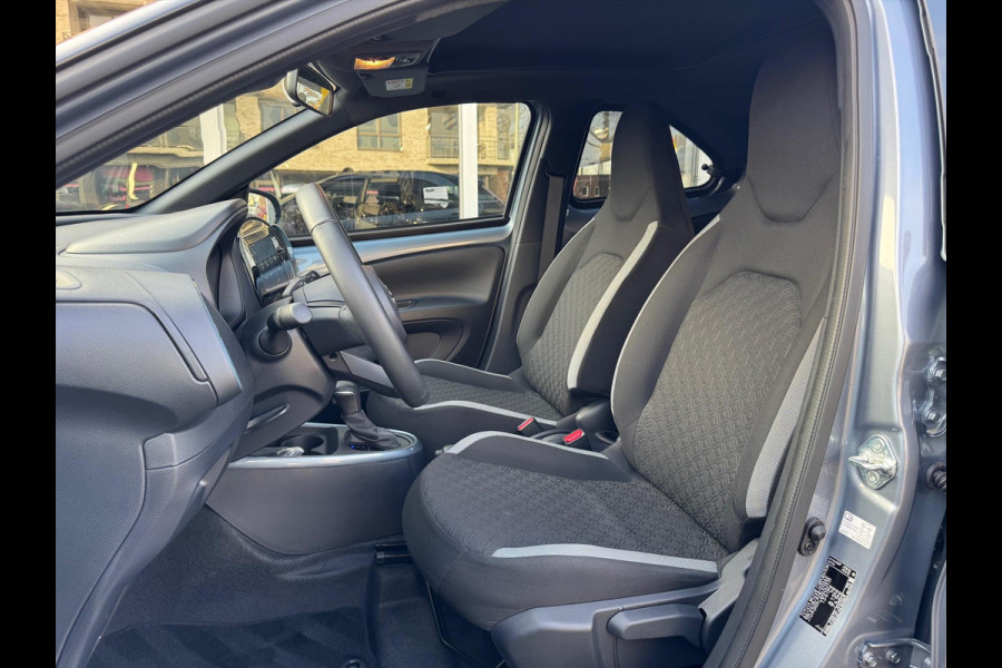 Toyota Aygo X 1.0 VVT-i S-CVT Pulse Premium Cabrio | Parkeersensoren, Keyless, Stoelverwarming, Groot scherm, CarPlay, Climate control