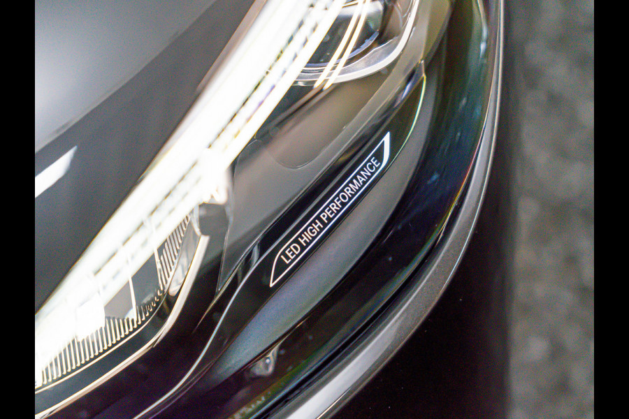 Mercedes-Benz C-Klasse Estate C 180 AMG Line | Carplay | Achteruitrij camera