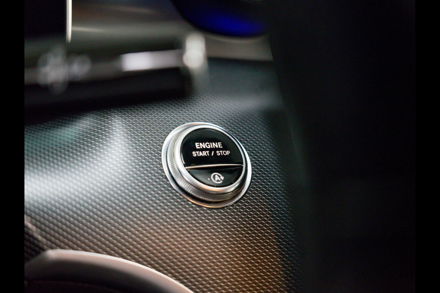 Mercedes-Benz C-Klasse Estate C 180 AMG Line | Carplay | Achteruitrij camera