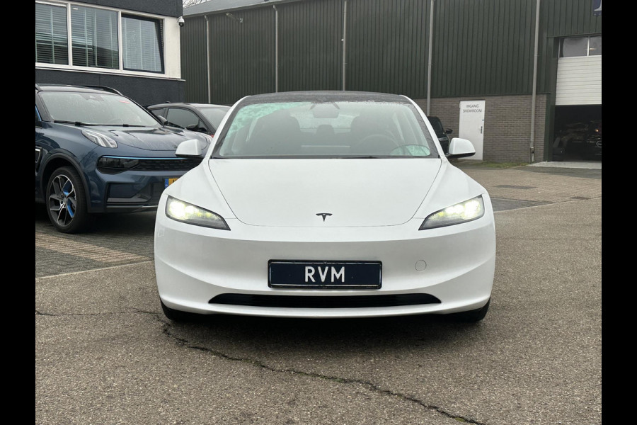 Tesla Model 3 Premium Long Range AWD 78 kWh | STOELVERWARMING VOOR/ACHTER | STUURVERWARMING | FABRIEKS GARANTIE T/M 20-06-2028 OF 80k KM | ELKT. ACHTERKLEP | ELKT. STOELEN |