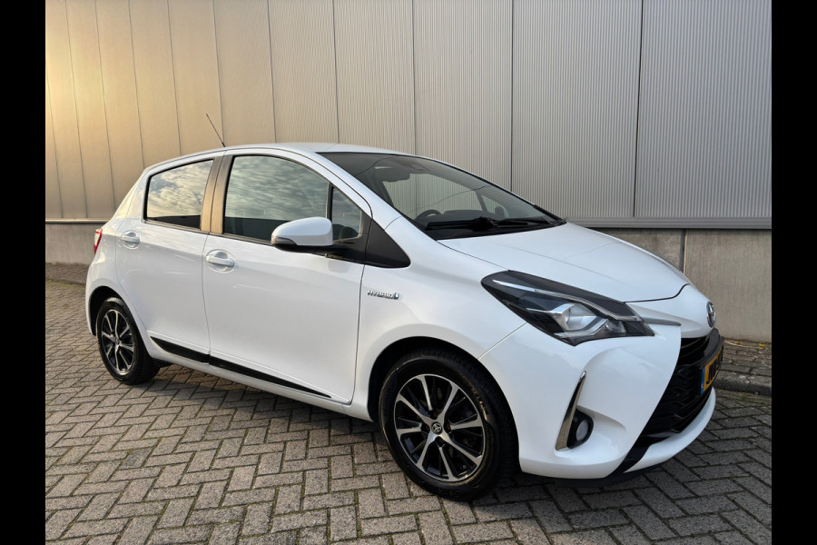 Toyota Yaris 1.5 Hybrid Aspiration / Automaat / Camera