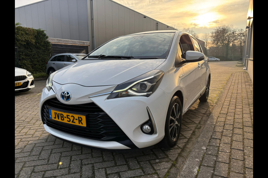 Toyota Yaris 1.5 Hybrid Aspiration / Automaat / Camera