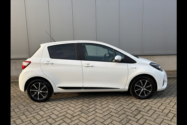 Toyota Yaris 1.5 Hybrid Aspiration / Automaat / Camera