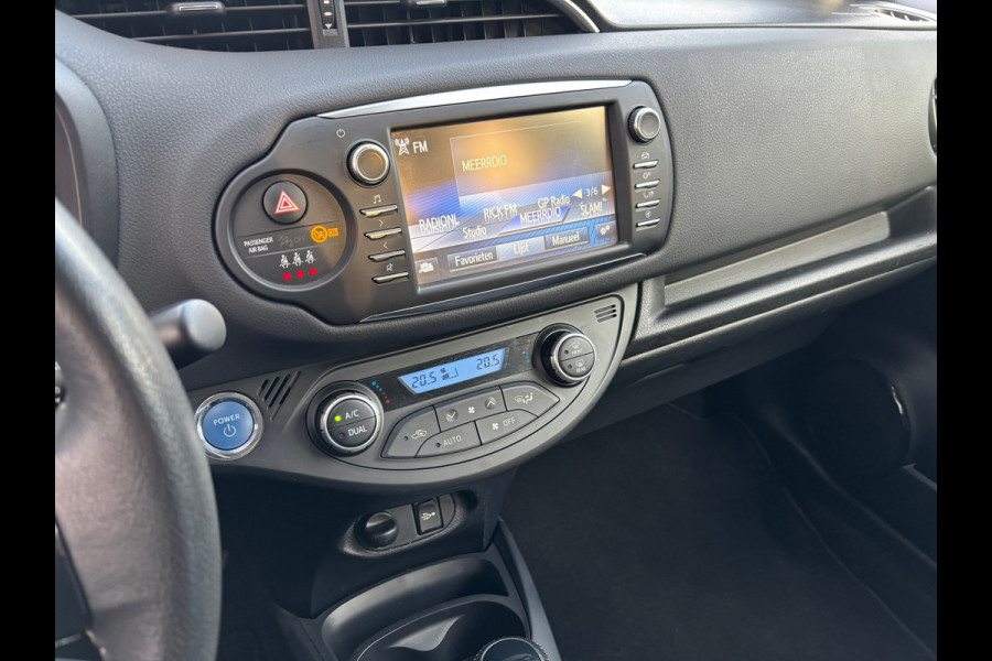Toyota Yaris 1.5 Hybrid Aspiration / Automaat / Camera