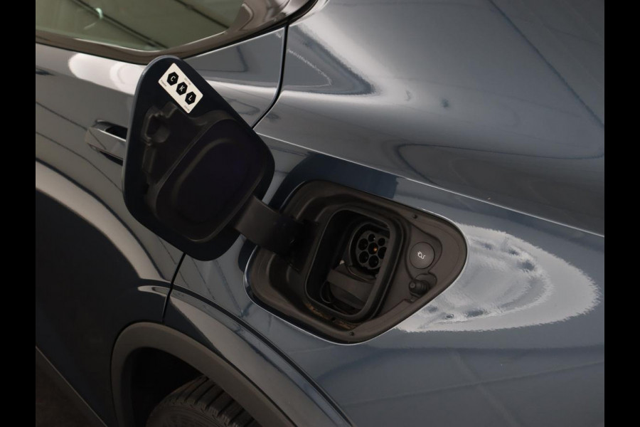 Polestar 2 Long Range Single Motor 78 kWh | Stoelverwarming | Keyless | Full LED | Carplay | Navigatie | 19'' | Elektrische stoelen | Climate control