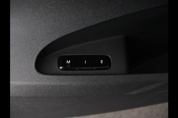 Polestar 2 Long Range Single Motor 78 kWh | Stoelverwarming | Keyless | Full LED | Carplay | Navigatie | 19'' | Elektrische stoelen | Climate control