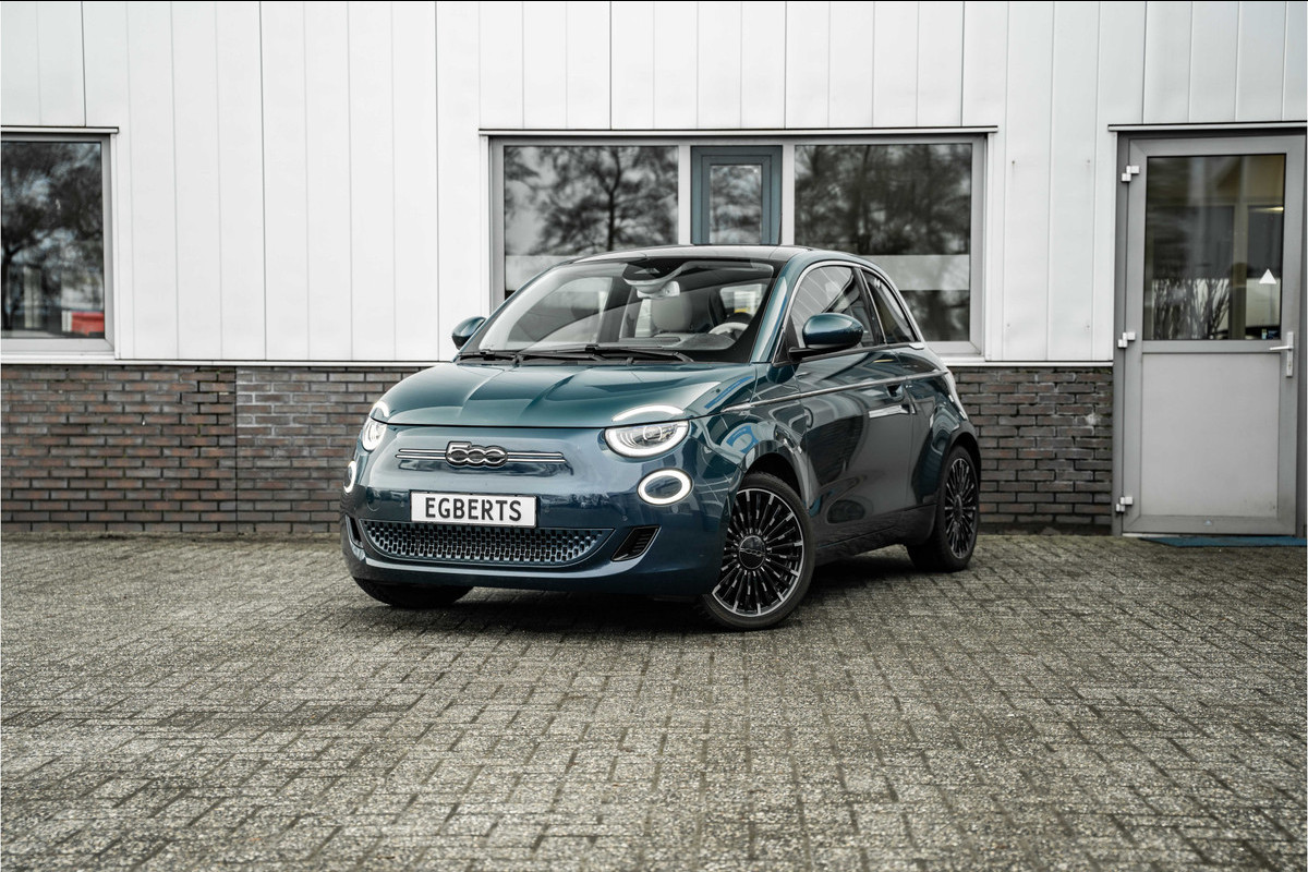 Fiat 500 La Prima 42 kWh | Pano | Leder | Full Led | Camera | ACC