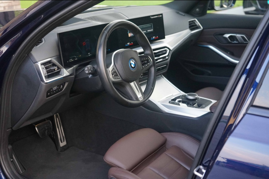 BMW 3 Serie Touring 330e xDrive M-Sport Individual