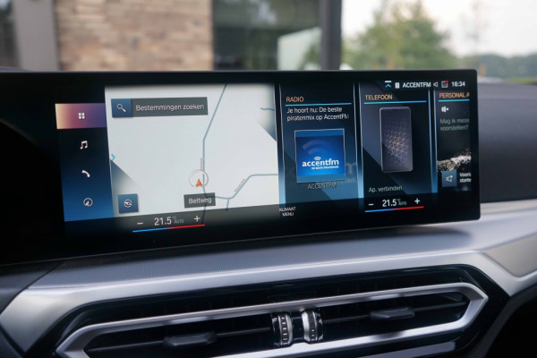 BMW 3 Serie Touring 330e xDrive M-Sport Individual