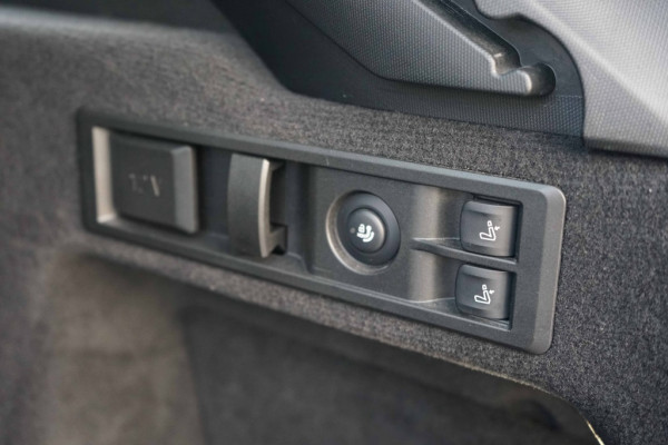 BMW 3 Serie Touring 330e xDrive M-Sport Individual