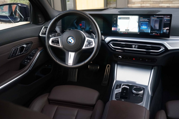 BMW 3 Serie Touring 330e xDrive M-Sport Individual