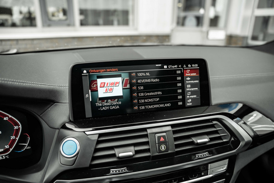 BMW iX3 Executive 80 kWh | Leder | Pano | AppleCarplay | Camera