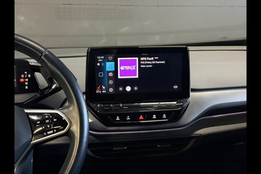 Volkswagen ID.4 Pro 77 kWh | Leder | Apple Carplay | ACC | Stoel/Stuurverw. |