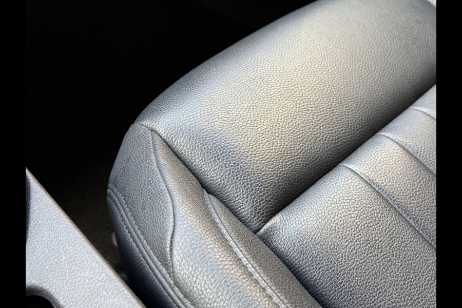 Volkswagen ID.4 Pro 77 kWh | Leder | Apple Carplay | ACC | Stoel/Stuurverw. |