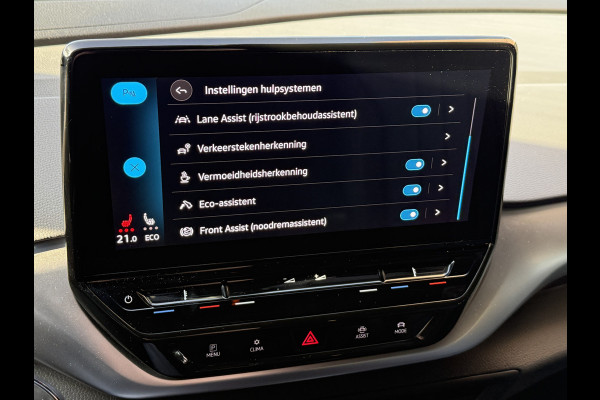 Volkswagen ID.4 Pro 77 kWh | Leder | Apple Carplay | ACC | Stoel/Stuurverw. |