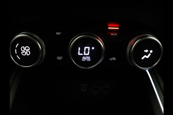 Renault Clio 100pk TCe Intens Cruise | Climate | Carplay | Parkeersens. achter