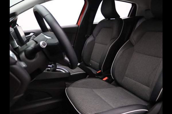 Renault Clio 100pk TCe Intens Cruise | Climate | Carplay | Parkeersens. achter