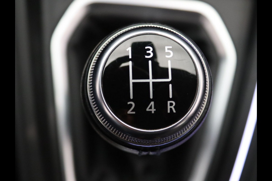 Renault Clio 100pk TCe Intens Cruise | Climate | Carplay | Parkeersens. achter