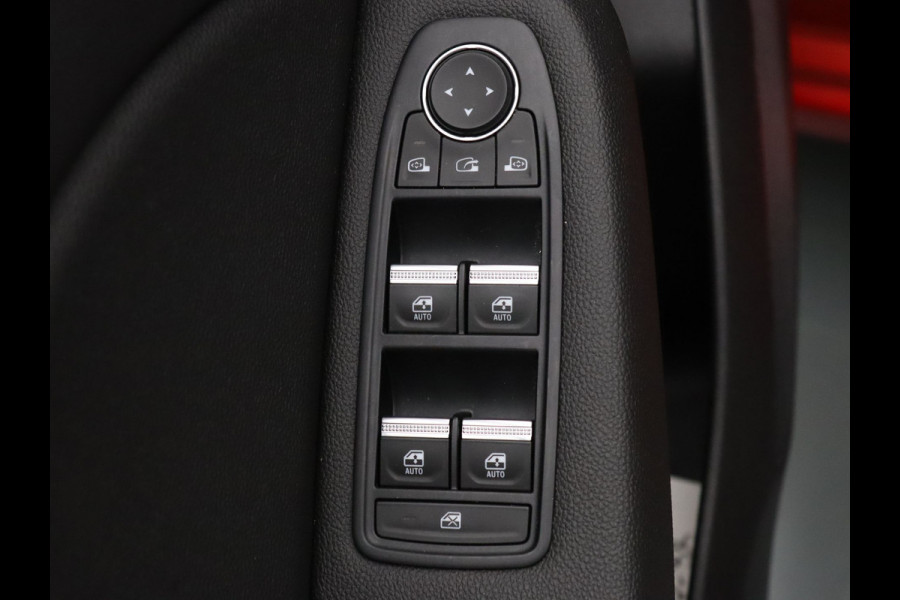 Renault Clio 100pk TCe Intens Cruise | Climate | Carplay | Parkeersens. achter