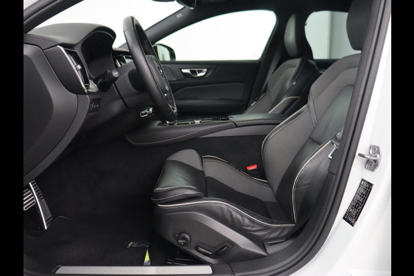 Volvo S60 2.0 Recharge T6 AWD R-Design | Stoelverwarming | Adaptive cruise | Harman/Kardon | Camera | Half leder | Sportstoelen | Keyless | Carplay | Navigatie | PHEV | Plug In