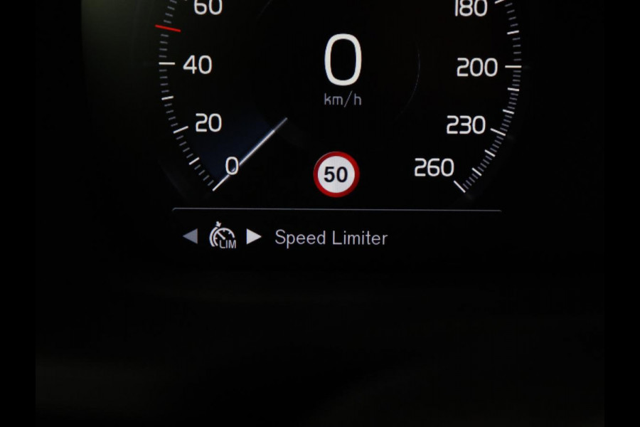 Volvo S60 2.0 Recharge T6 AWD R-Design | Stoelverwarming | Adaptive cruise | Harman/Kardon | Camera | Half leder | Sportstoelen | Keyless | Carplay | Navigatie | PHEV | Plug In
