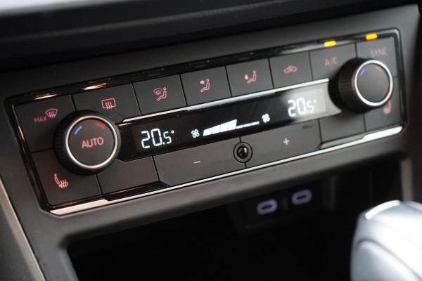 Volkswagen Polo 1.0 TSi 95pk Comfortline 5-drs | Stoelverwarming | Climate control | Adaptive cruise | Apple Carplay