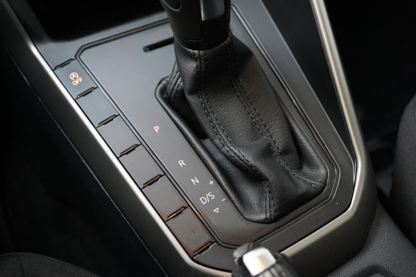 Volkswagen Polo 1.0 TSi 95pk Comfortline 5-drs | Stoelverwarming | Climate control | Adaptive cruise | Apple Carplay