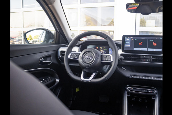 Jeep Avenger Summit 54 kWh | 17% Bijtelling | Schuif/Kanteldak | Leder&Winter Pack | Warmtepomp | Info&Convenience Pack