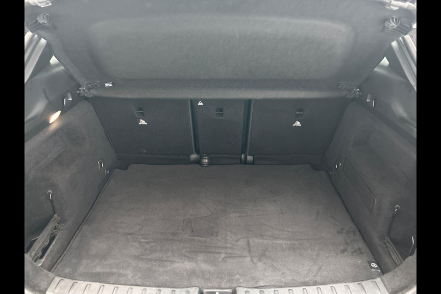 Mercedes-Benz GLA 250 e Progressive | Trekhaak | LED | Leder | Ambiance/Verlichting