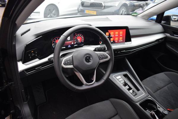 Volkswagen Golf Variant 1.0 eTSI Life Business | Stuur- en Stoelverw. | Sportstoelen | LED | Massage