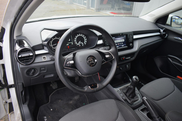 Škoda Fabia 1.0 TSI Ambition | Apple CarPlay | LED | Sensoren | Cruise